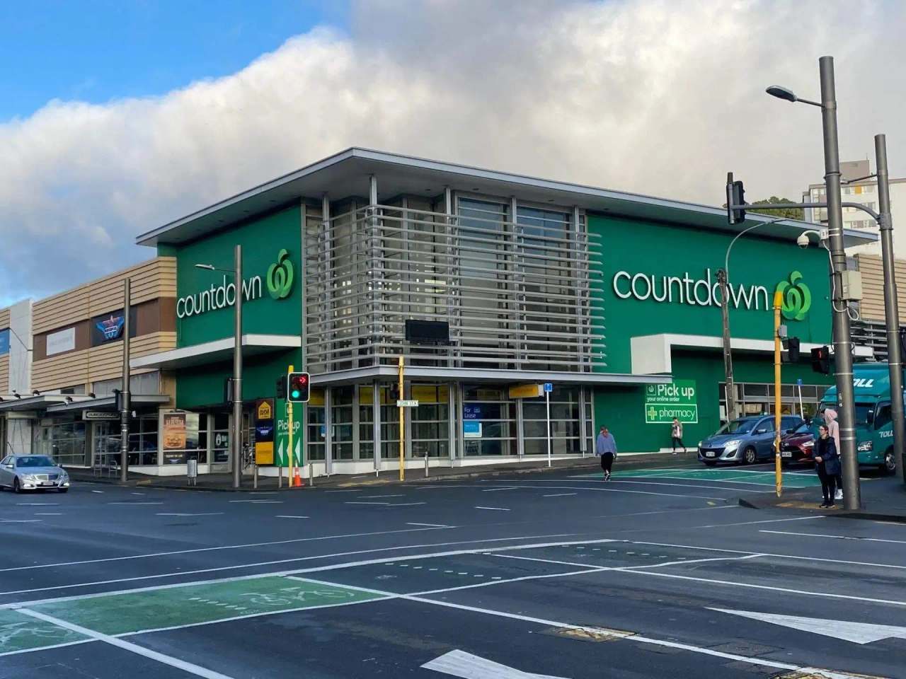 Woolworths Pharmacy Newtown — photo 1