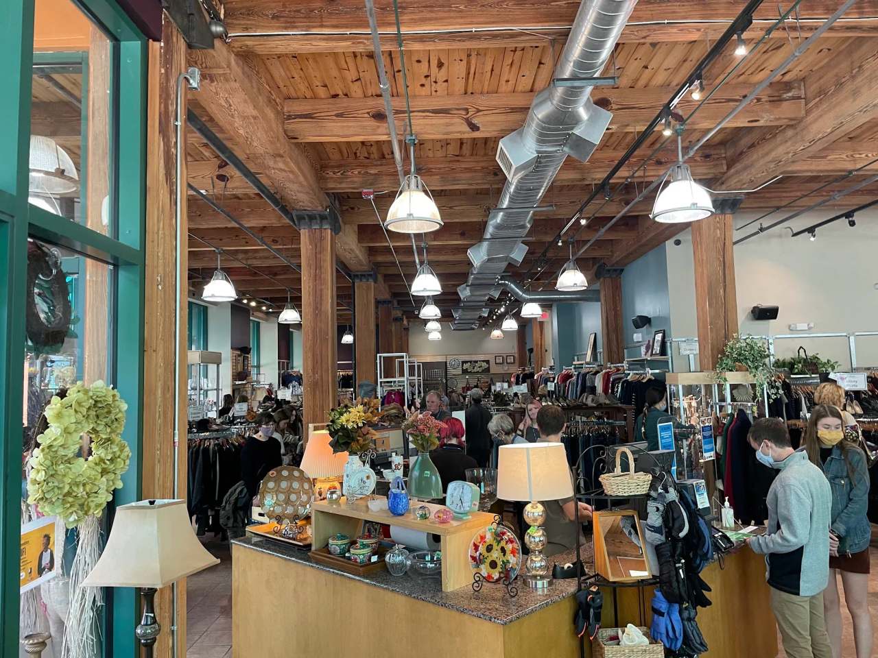 Retique Store — photo 2