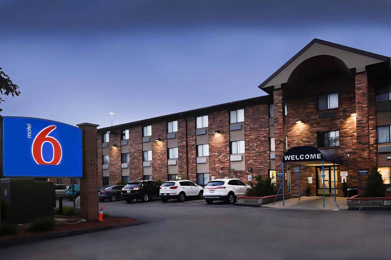 Motel 6 Milwaukee, WI - Glendale — photo 1