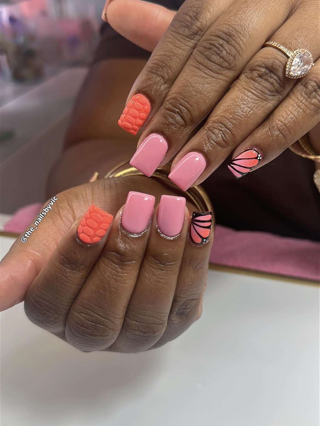 T N Nails