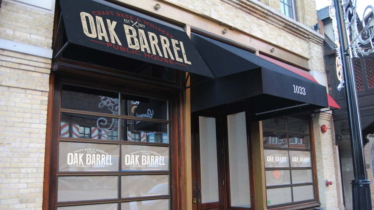 Oak Barrel Public House — photo 1