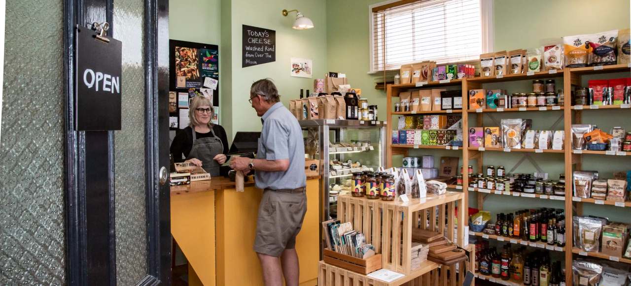 The Grocer — photo 2
