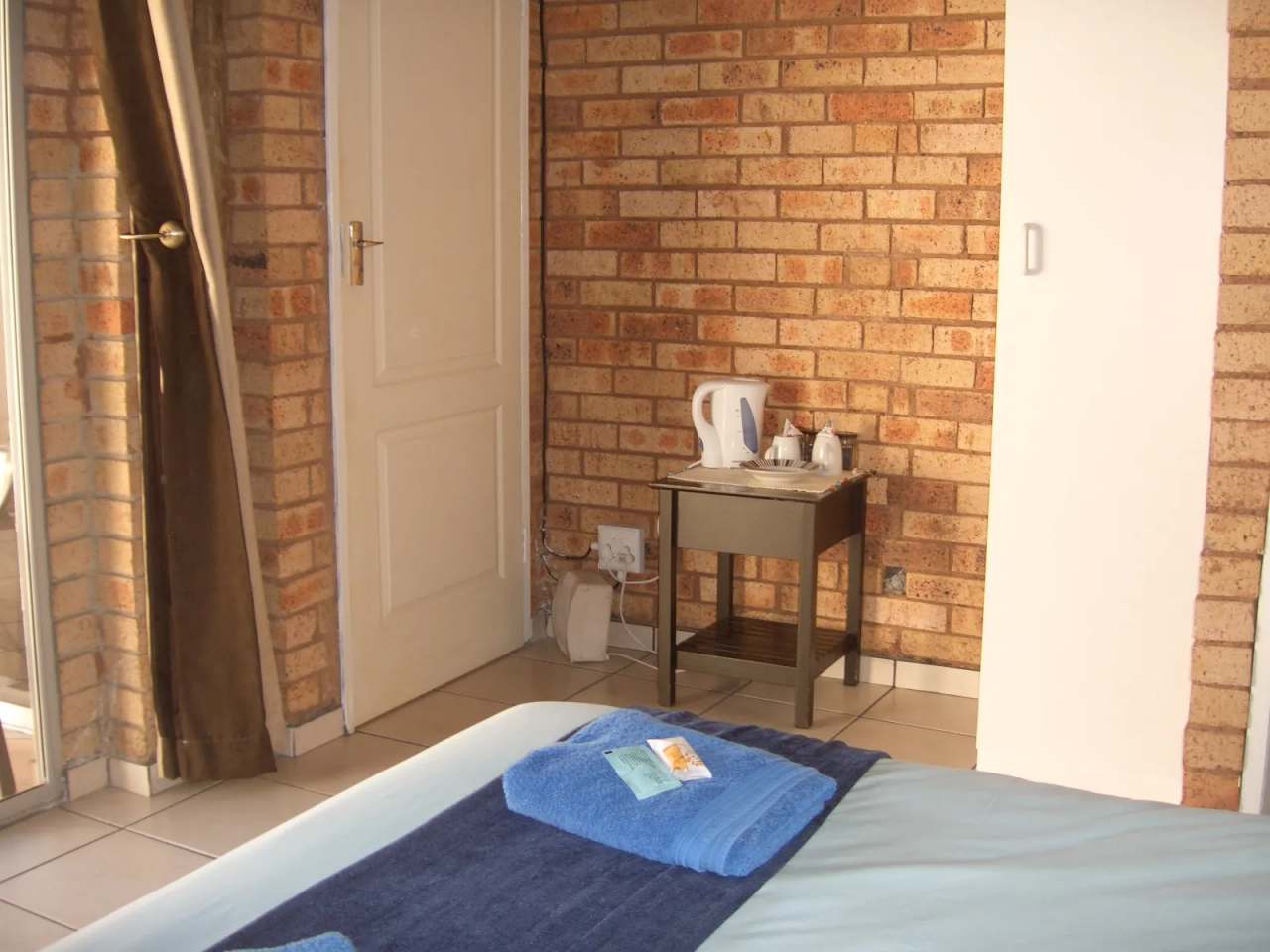 Gold Reef Place B&B (Malcolm Ave) — photo 3