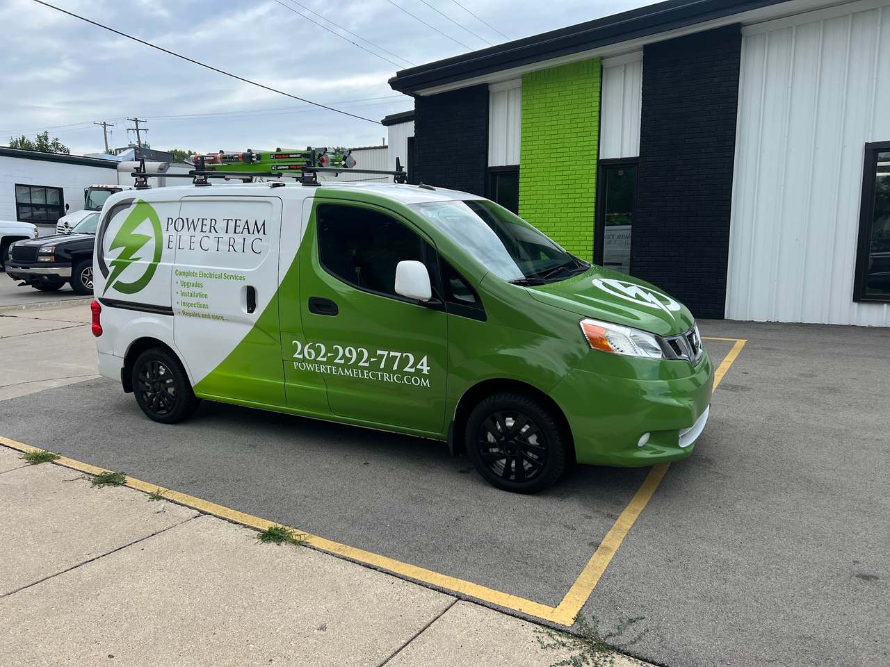 Power Team Electric — photo 1