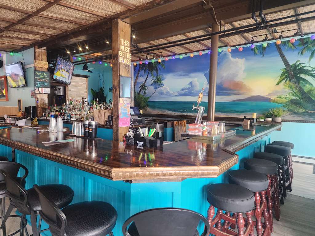 Casey Key Pub