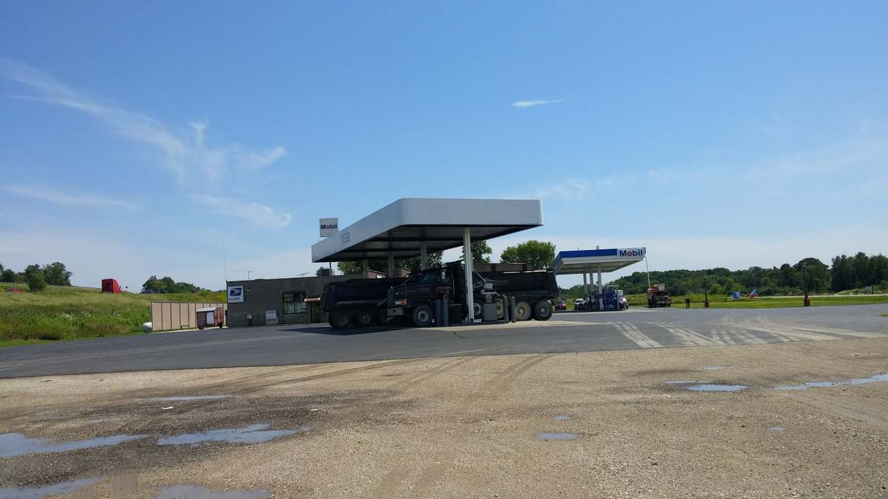 Mobil — photo 5