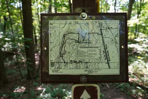 Ice Age Trail Kewaskum Parking Area — photo 4