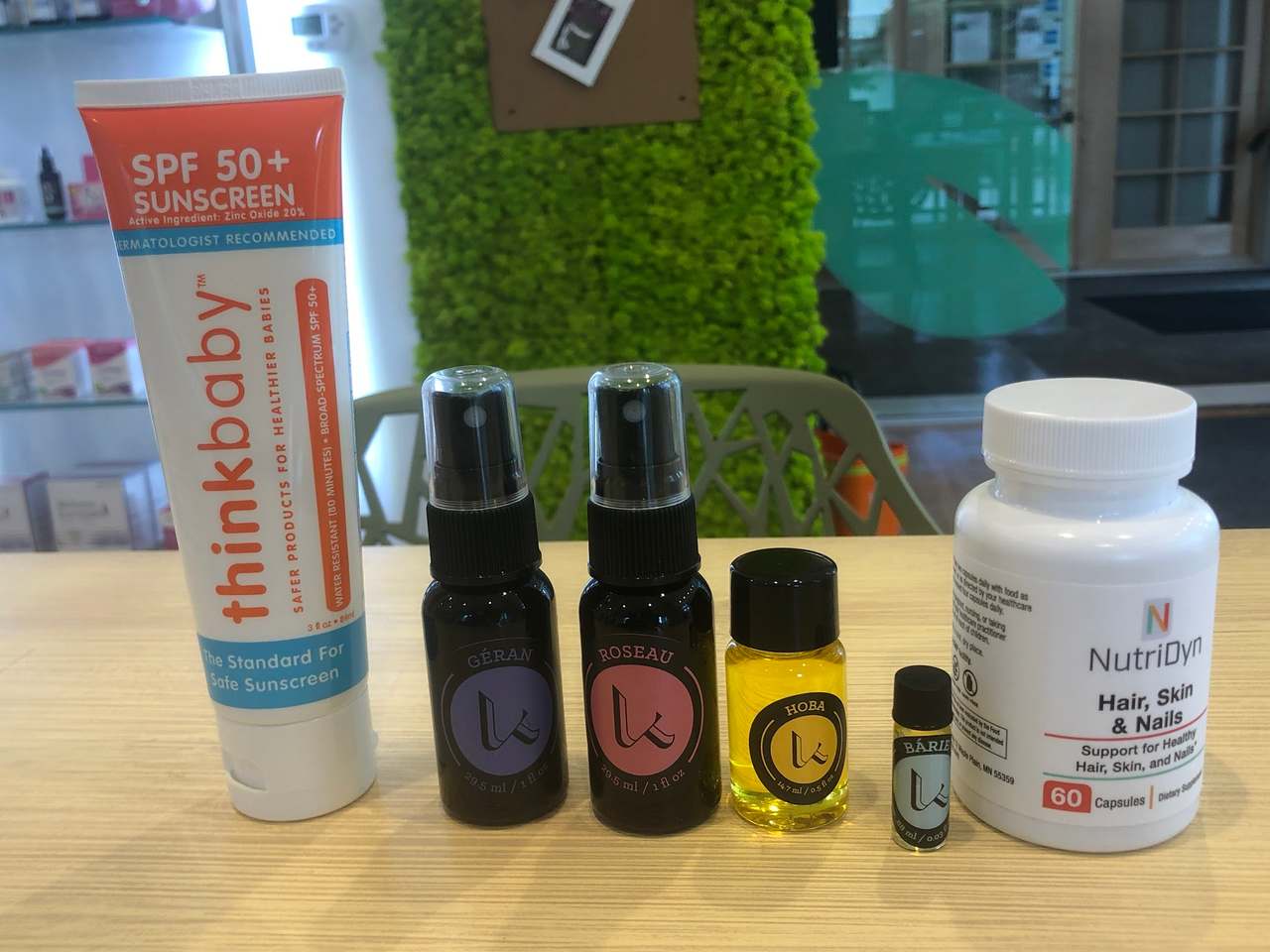 Welltopia Pharmacy — photo 3