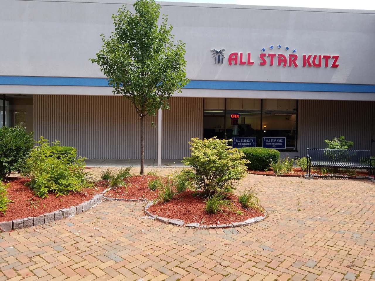 Dre's All Star Kutz — photo 3