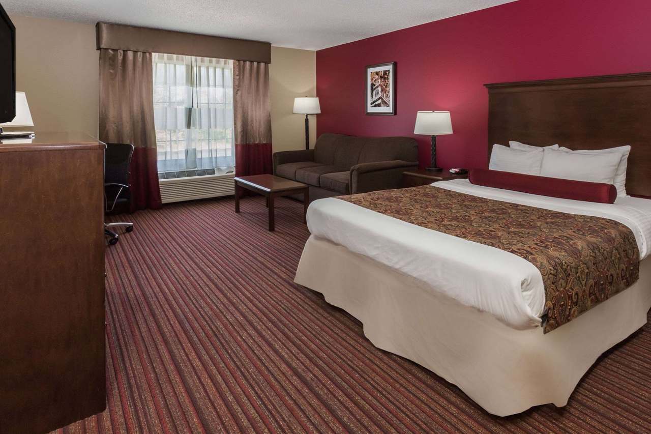 Baymont by Wyndham Mequon Milwaukee Area — photo 5