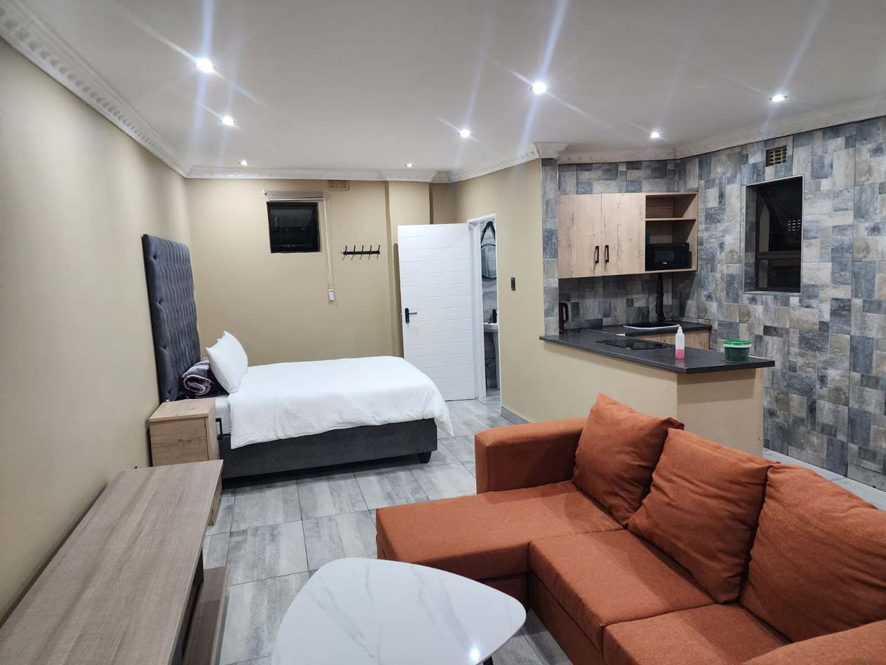 ARCON ACCOMMODATION — photo 1