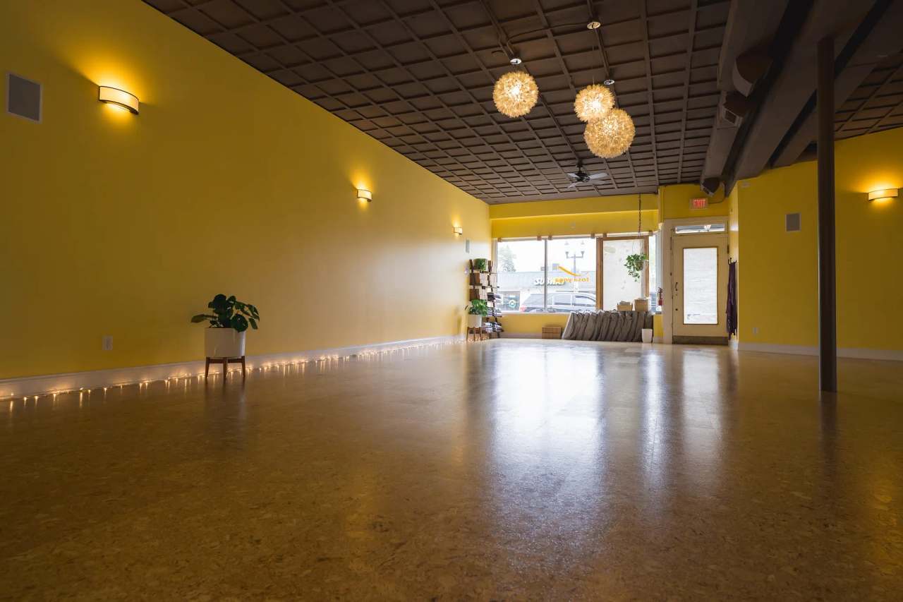 Tosa Yoga Center — photo 1