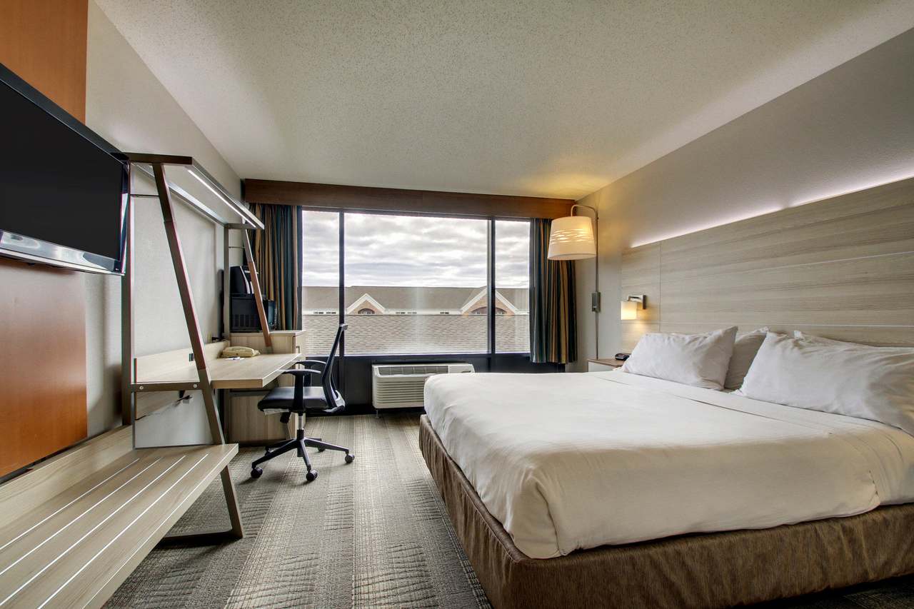 Holiday Inn Express Milwaukee N-Brown Deer/Mequon by IHG — photo 2