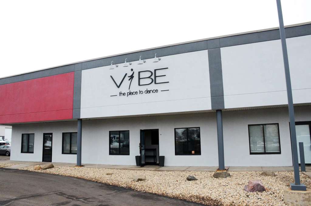 Vibe. The Place to Dance