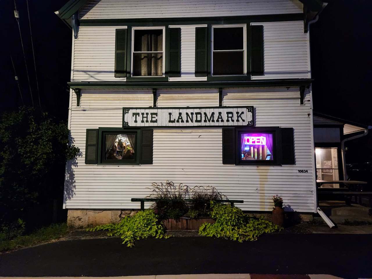 Landmark — photo 1