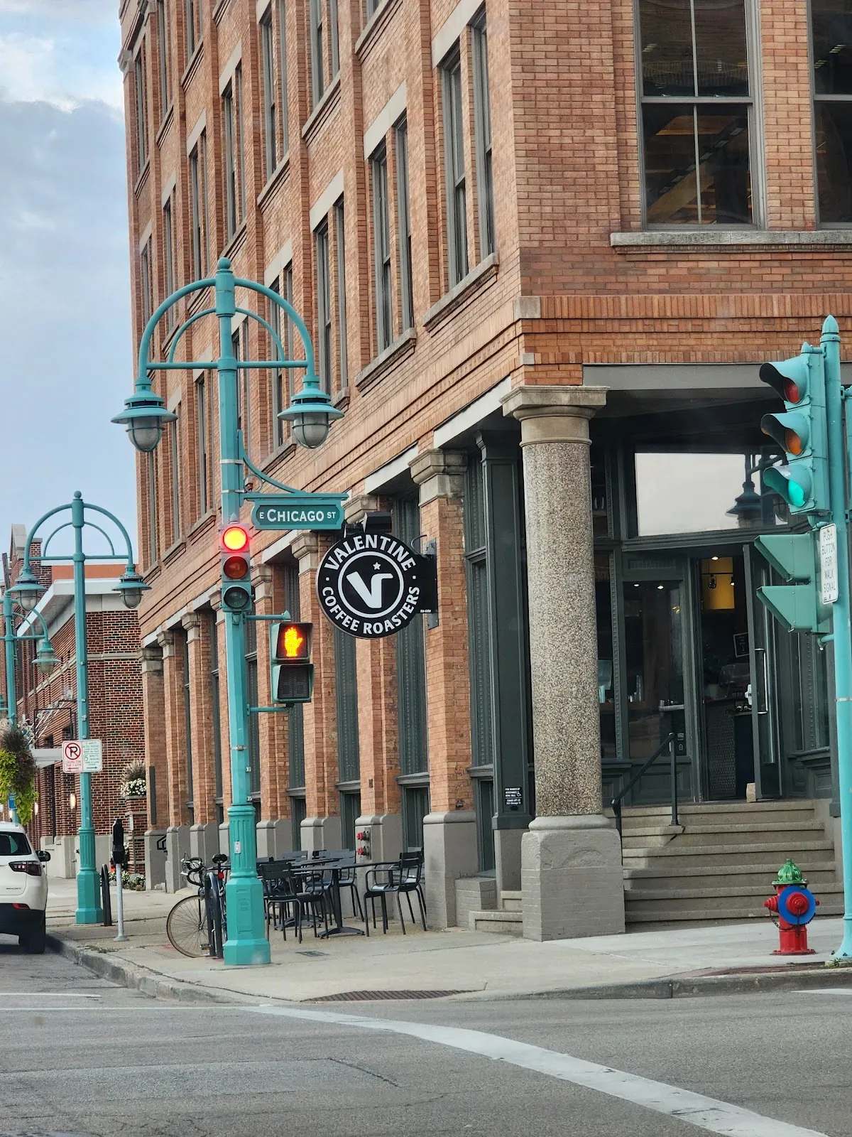 Valentine Coffee Roasters Third Ward — photo 1