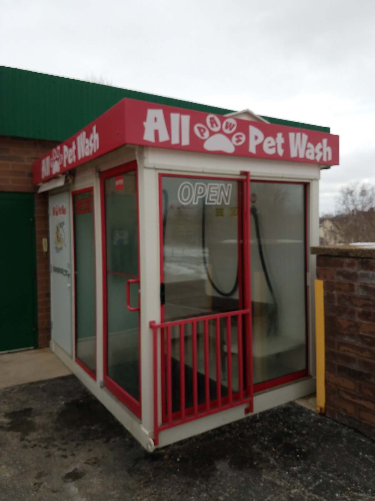 Port Auto Wash & Pet Wash (Self-Serve Car Wash) — photo 1