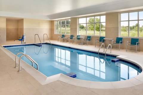 TownePlace Suites by Marriott Milwaukee Grafton — photo 3