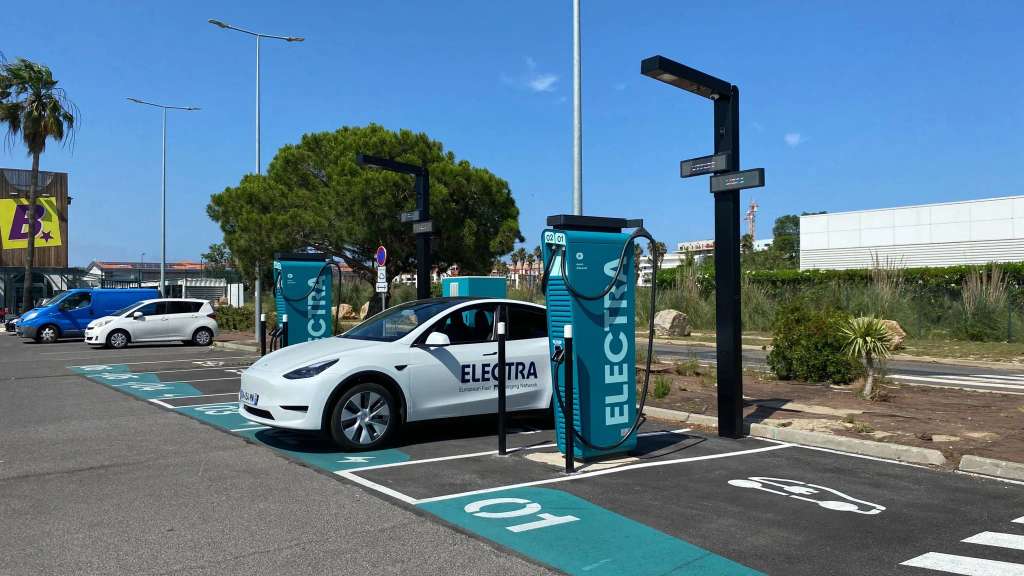 Electra Charging Station