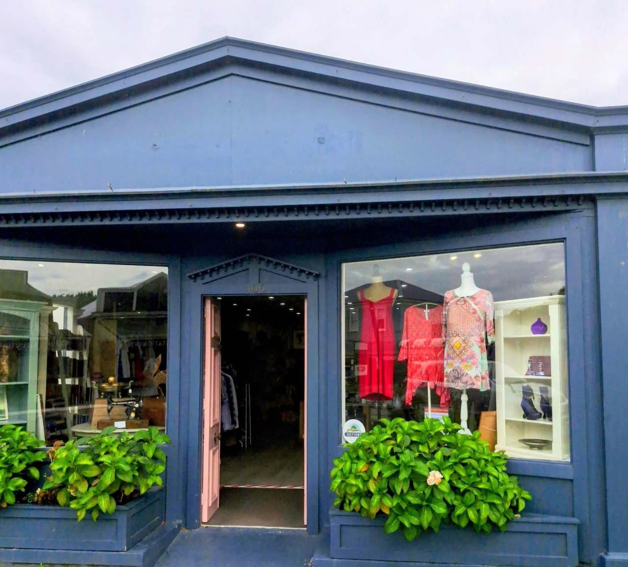 Hospice Wairarapa Greytown shop — photo 1