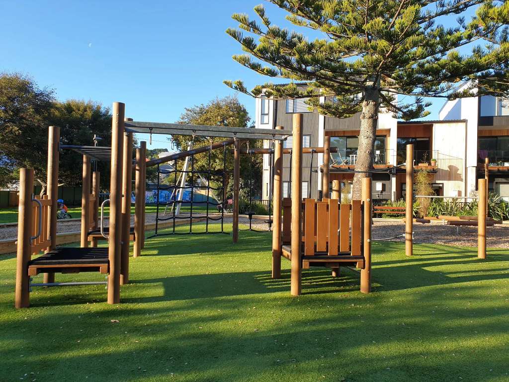 Carrara Park playarea