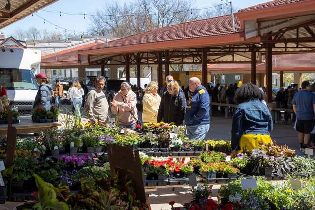 West Allis Farmers Market