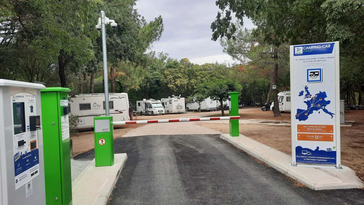 Aire Camping-Car Park — photo 5